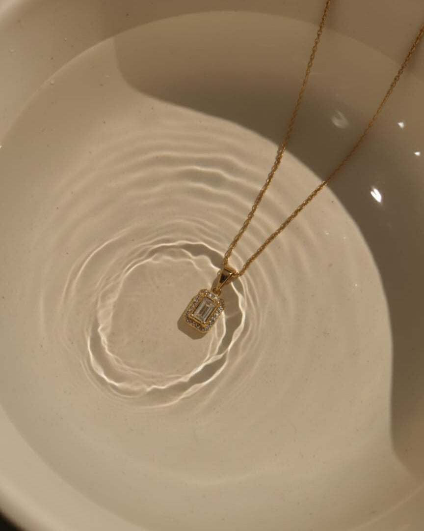 The Golden Halo Necklace